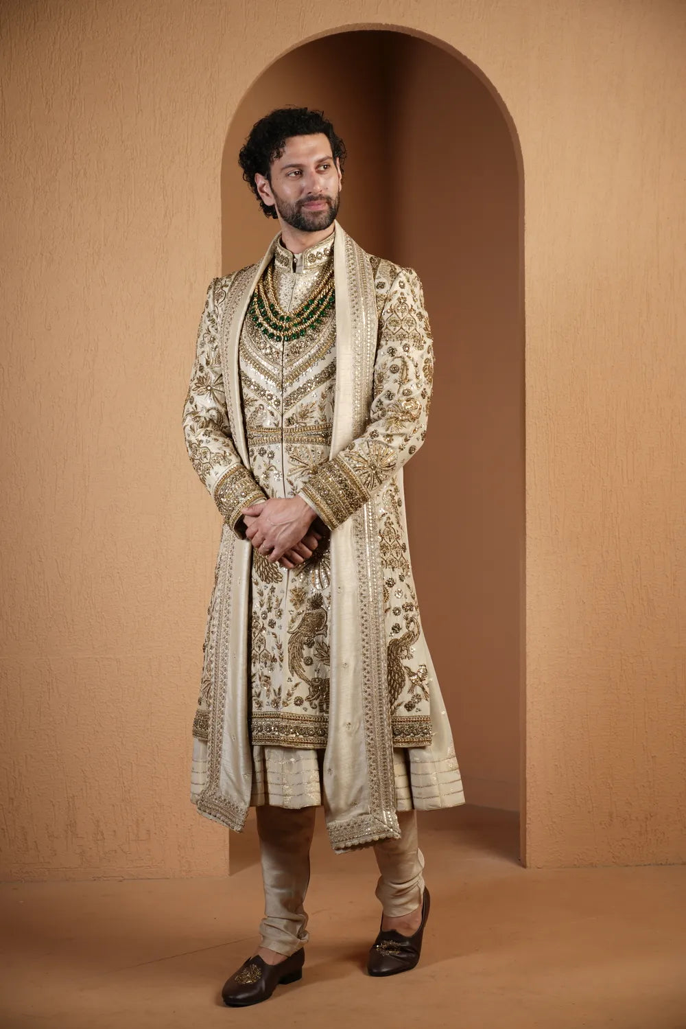 Royal Saga Sherwani Set