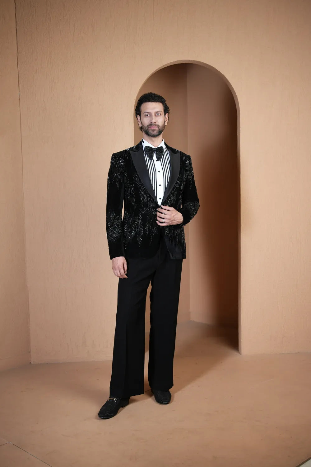 NOIR Gala Tuxedo Set
