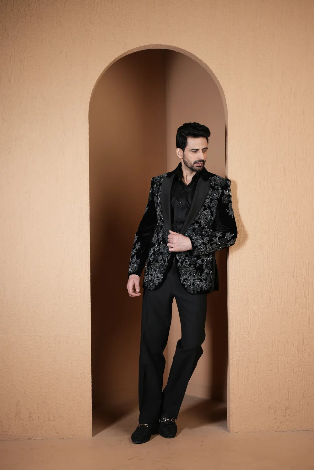 Regal Tuxedo Set