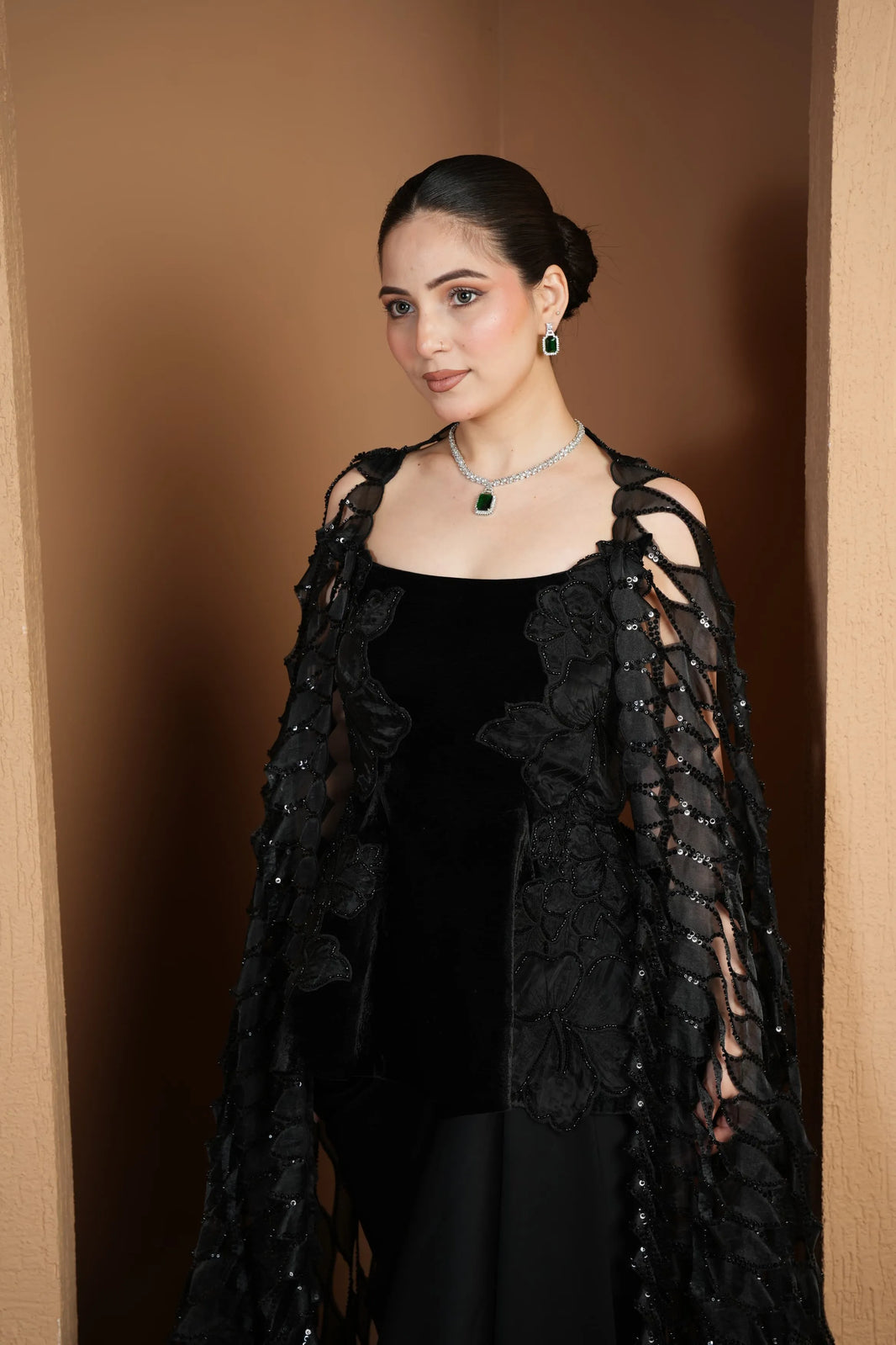 Noir Lattice Drape